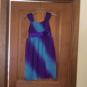 Girls size 14/16 dress